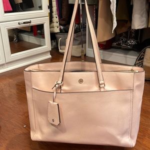 Tory Burch light pink Robinson bag